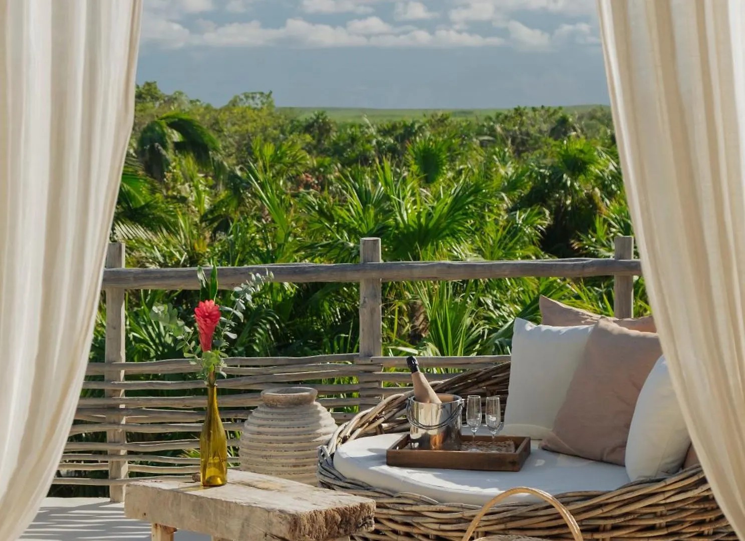 Hotel Aldea Canzul Tulum