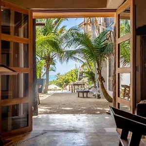 La Del Sol Boutique *** Тулум